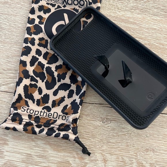 Loopy original apple I phone case with original case holder leopard - Picture 2 of 4